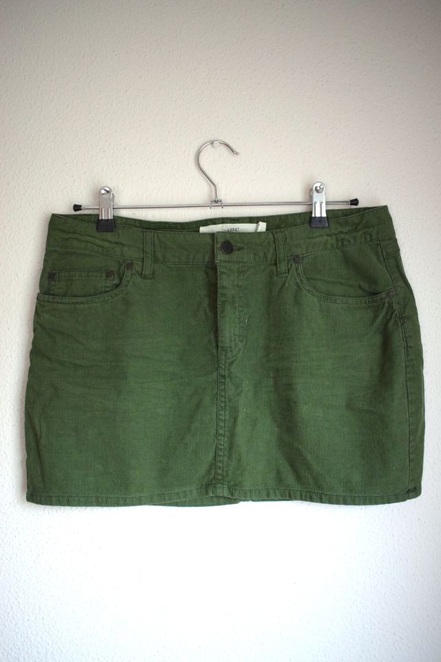 Falda de pana verde H&M