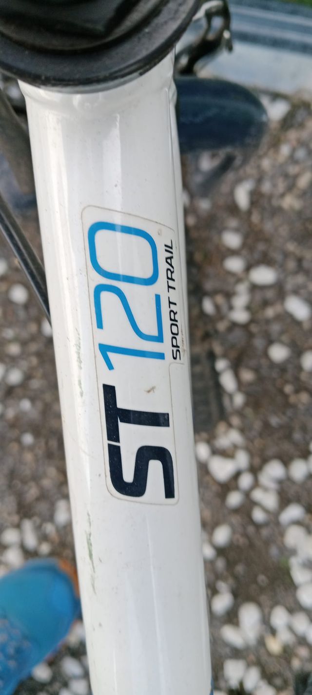 Bicicleta Rockrider ST120