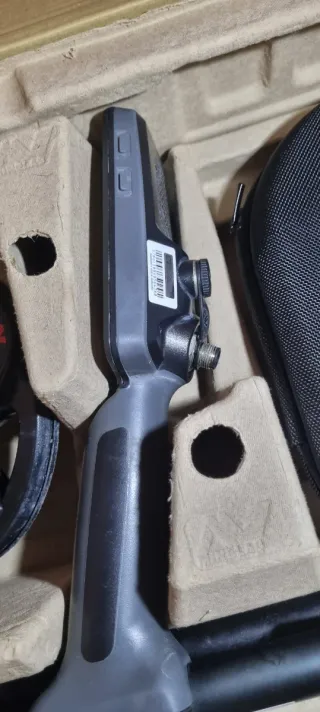 Metal detector Minelab Equinox 800