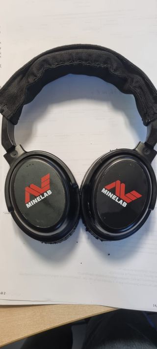 Metal detector Minelab Equinox 800