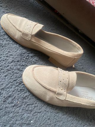 Zapatos planos ante beige talla 37