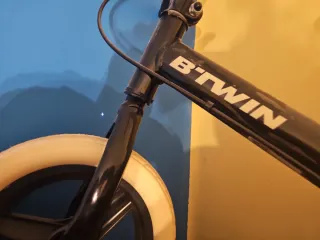 Bicicleta infantil B'TWIN sin pedales