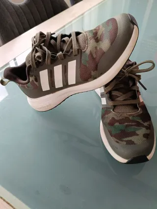 Adidas 35.5 Camuflaje