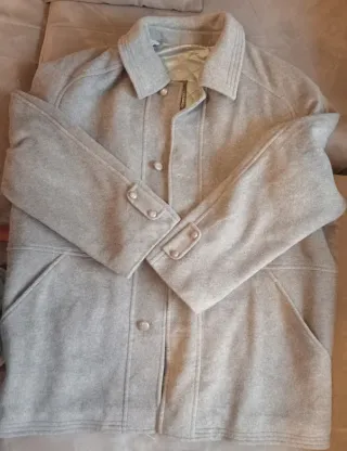 Abrigo de paño gris 90% lana. Raycoat.