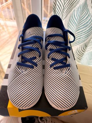Zapatillas Adidas Futbito Nemesis Azul/Blanco