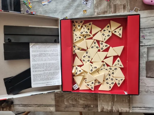 Dominó Triangular Cayro