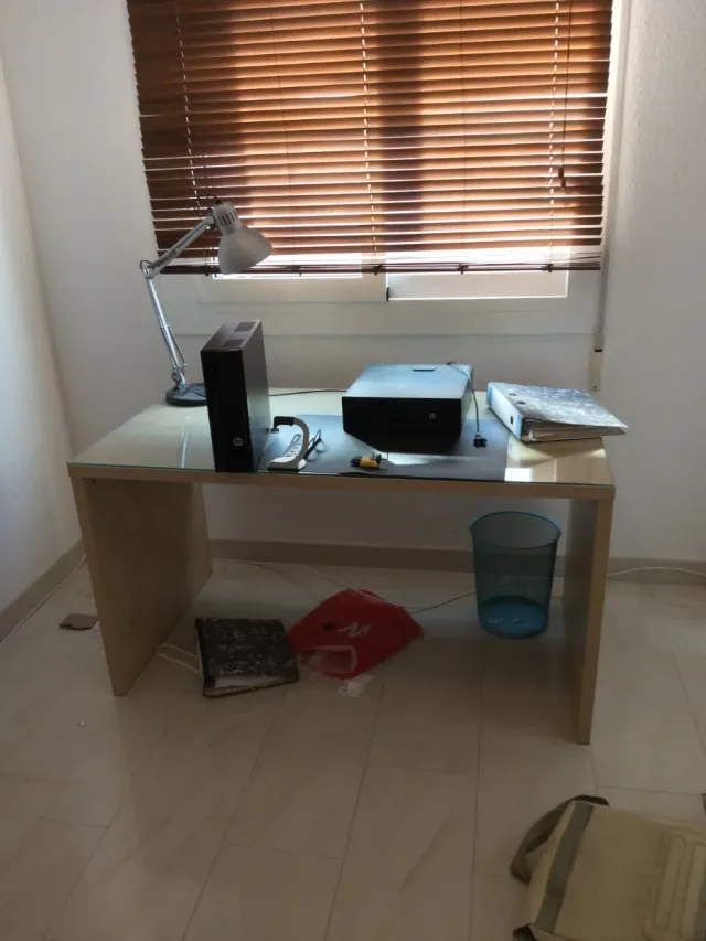 Mesa de despacho regalo Con cristal