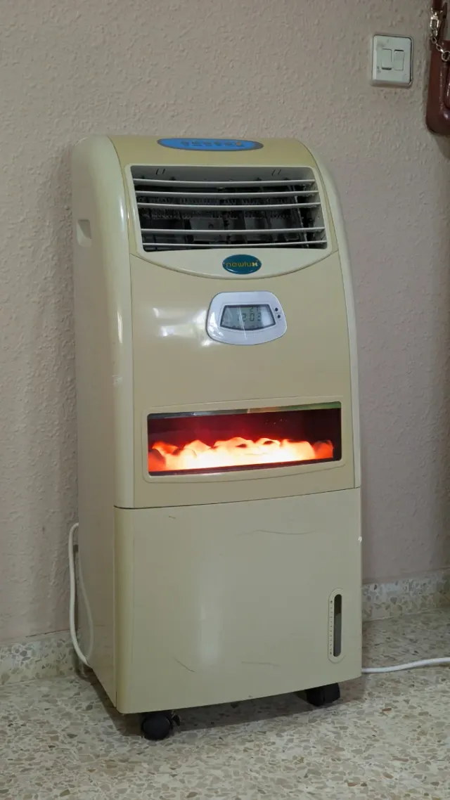 Aire Acondicionado Portátil Newlux Beige