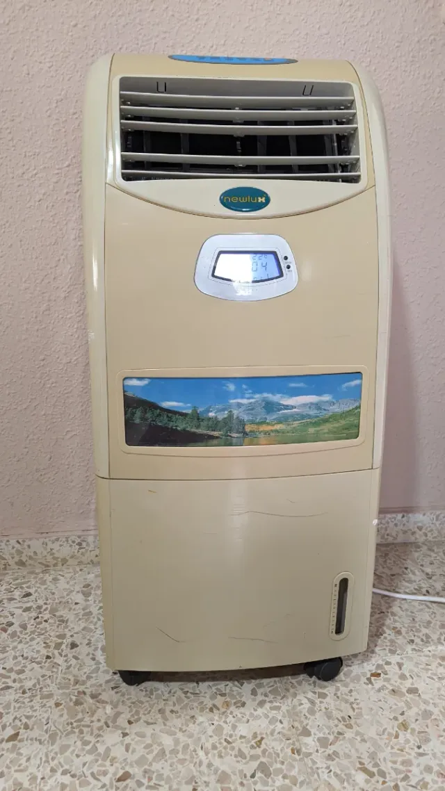 Aire Acondicionado Portátil Newlux Beige