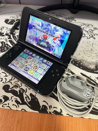 Nintendo 3DS XL (TODOS LOS JUEGOS) + Cargador