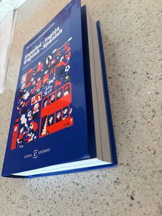 Diccionario ESPASA pocket. Español - Inglés. En...