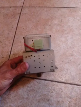 Magnetrón 2M167B-M47