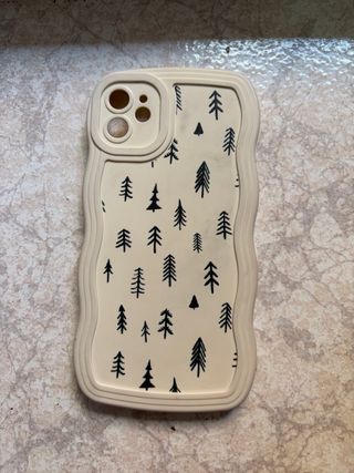 Funda iPhone 11 con diseño de árboles
