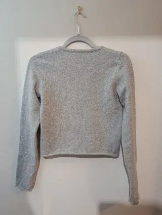 Jersey Bershka gris corto talla m