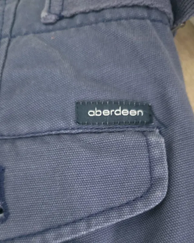 Pantalón chino azul