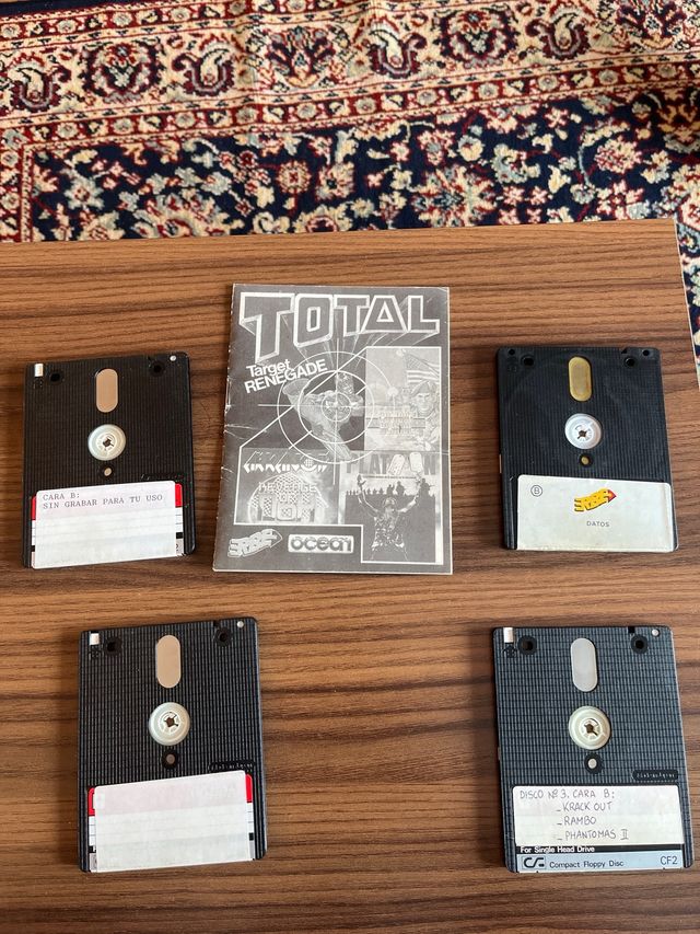 4 Jogos Disquete Spectrum +3 e Livro de Instruções
