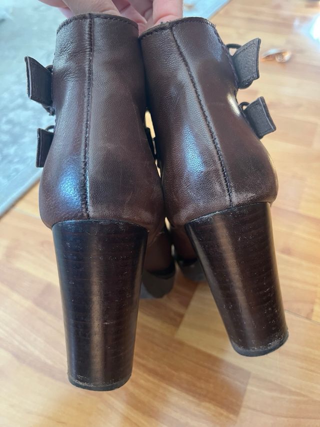 BLACK FRIDAY! Botas de pele autêntica. Marca espanhola