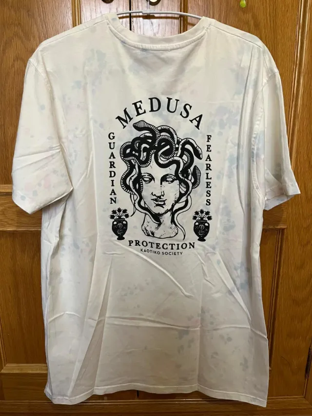 Camiseta Kaotiko Medusa