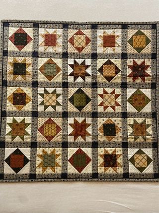Centrotavola patchwork in cotone fatto a mano