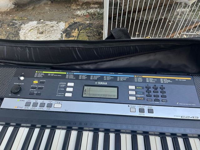 Teclado organo piano