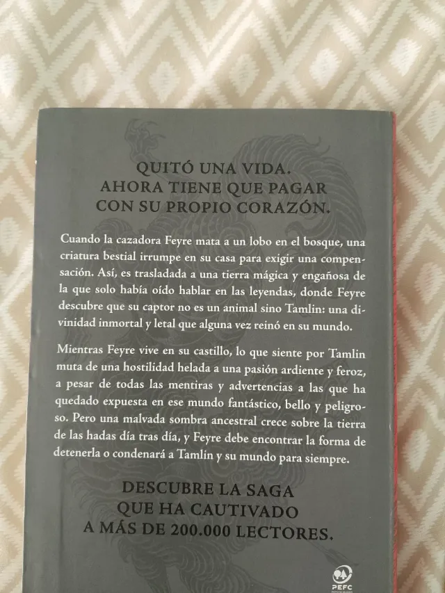 Una corte de rosas y espinas: Edición limitada