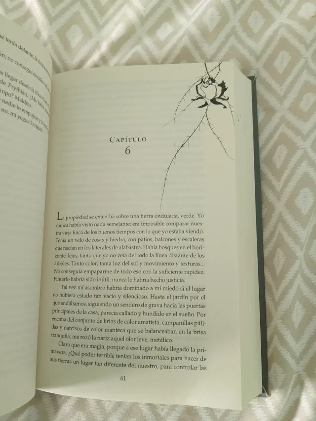 Una corte de rosas y espinas: Edición limitada