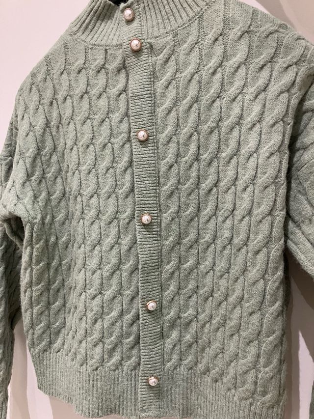 Jersey verde trenzado mujer