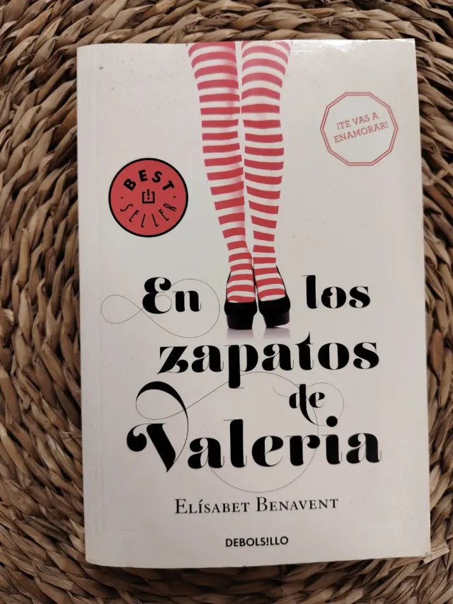 En los zapatos de Valeria / In Valeria's Shoes ...