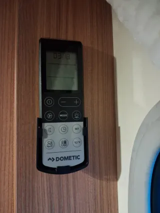 Caravana Weinsberg 390 QD Caraone