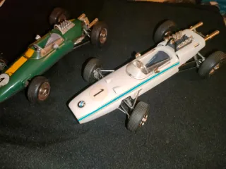 2 Carros Schuco Vintage anos 60