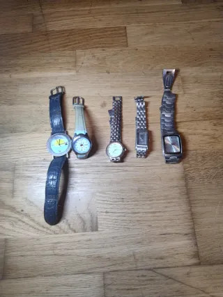 Lote 5 Relojes Mujer y Hombre