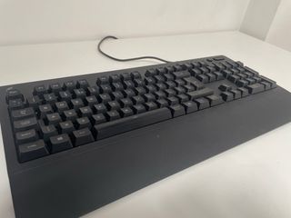 Teclado Logitech G213 RGB Cableado