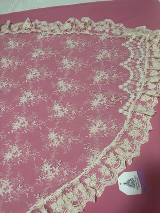 Mantilla Fallera Volante Encaje