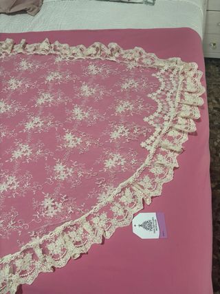 Mantilla Fallera Volante Encaje