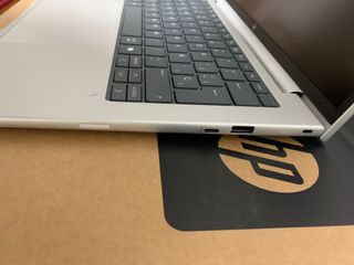 Portátil HP EliteBook Ryzen AI Nuevo