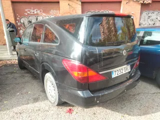 SsangYong Rodius 2009