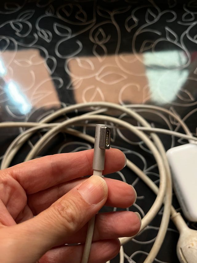 Cargador MacBook Pro Apple
