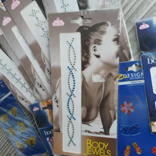 Adesivi per pelle body jewels