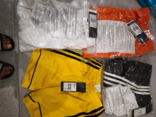 Pantalones Cortos Adidas