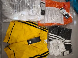 Pantalones Cortos Adidas