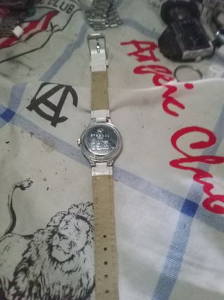 Reloj de pulsera de cuarzo para mujer