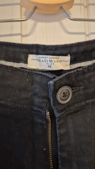 Pantalón negro hombre