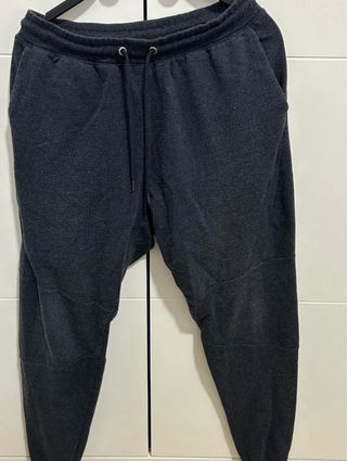 Pantalón de chándal gris