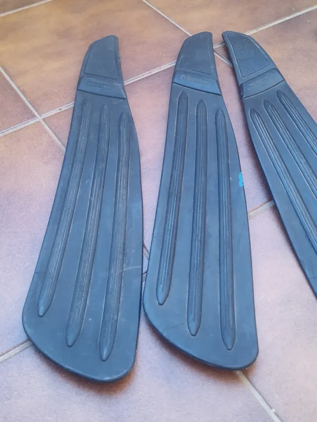 Embellecedores Suelo Vespa ET2