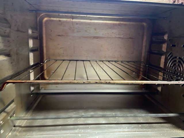 Horno eléctrico negro