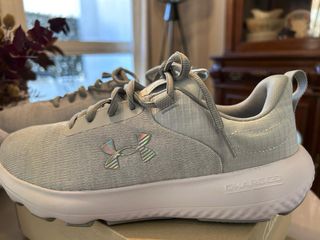 Deportivas Under Armour Mujer Talla 39 Gris