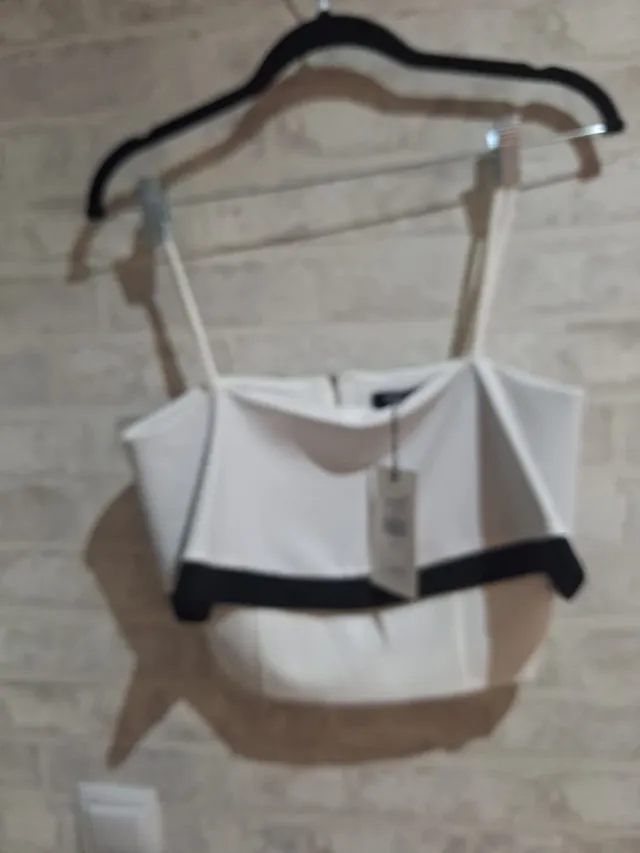 Top Green Coast Blanco y Negro Talla S