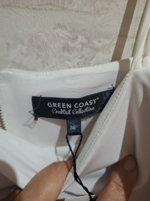 Top Green Coast Blanco y Negro Talla S