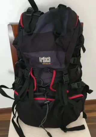 Mochila Artiach Makalu 55. EN PERFECTO ESTADO