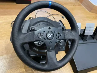 Thrustmaster T300 RS GT + Aro 599XX Evo Alcantara